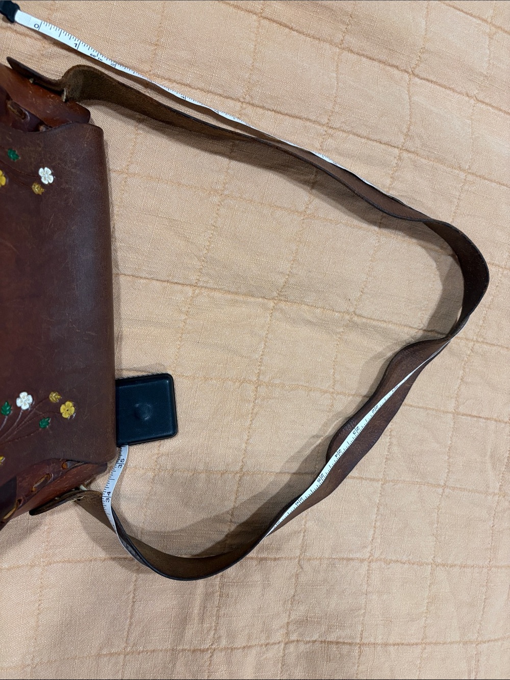 Vintage 70s Hand Tooled Leather Saddle Bag Painted Floral Whipstitch Boho - Picture 12 of 14